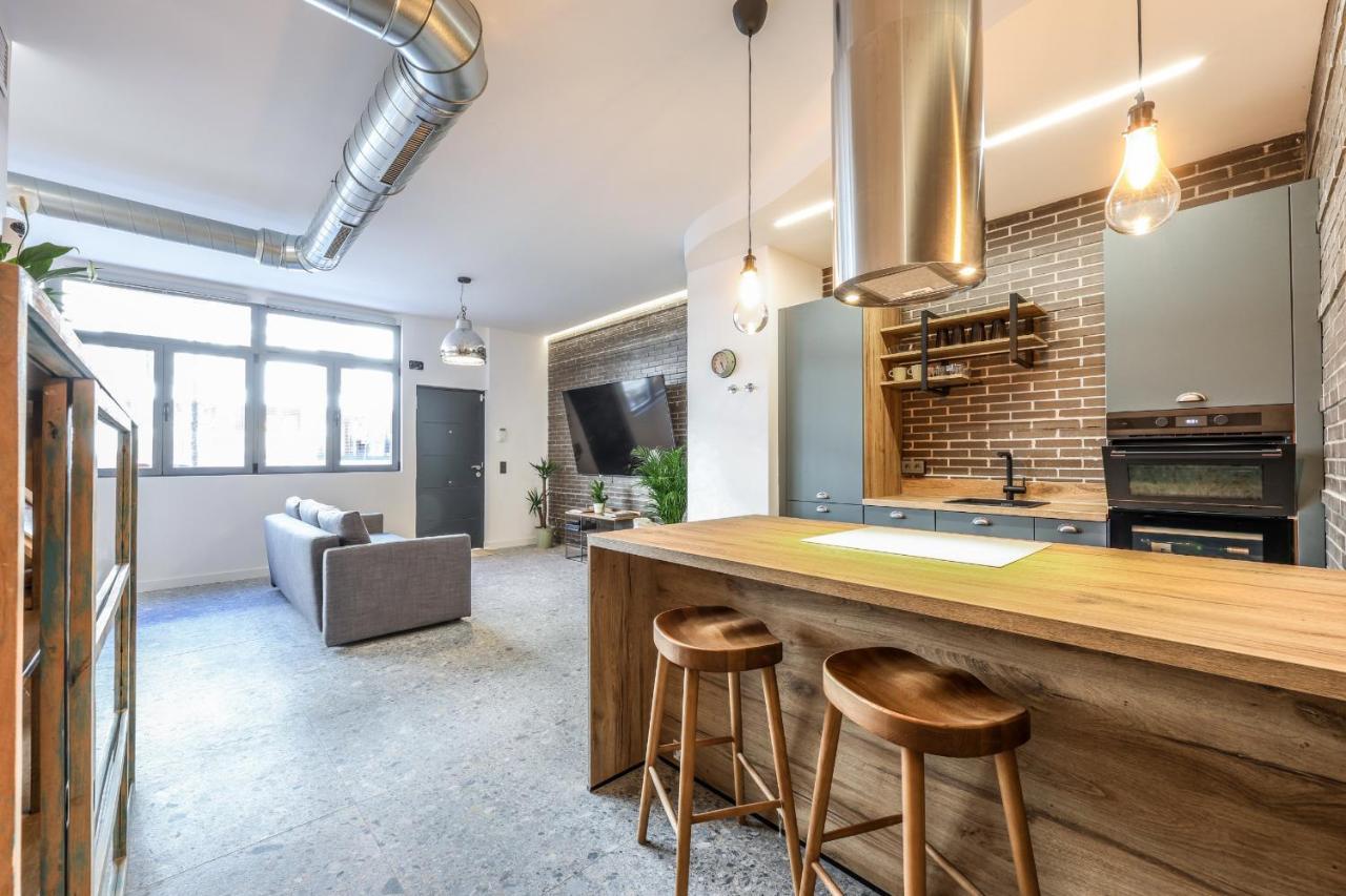 Loft Reformado Industrial Appartement Madrid Buitenkant foto