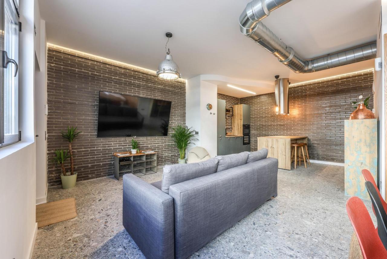 Loft Reformado Industrial Appartement Madrid Buitenkant foto
