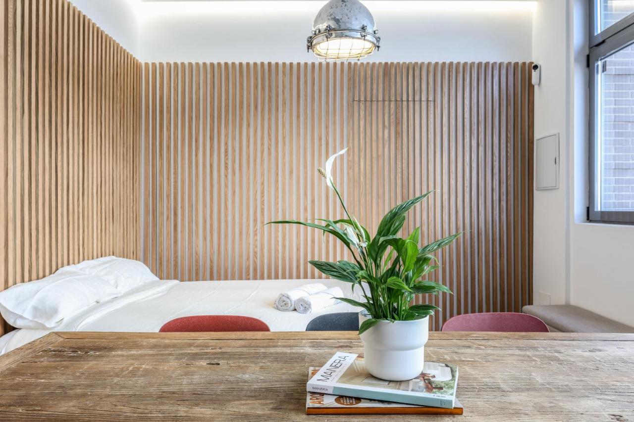 Loft Reformado Industrial Appartement Madrid Buitenkant foto